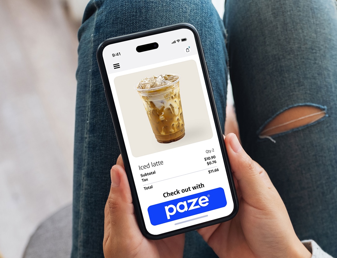 A customer using Paze to purchase an iced latte from their phone